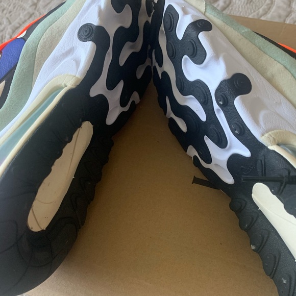 Nike Air Max 270 React size 7 - Picture 7 of 8